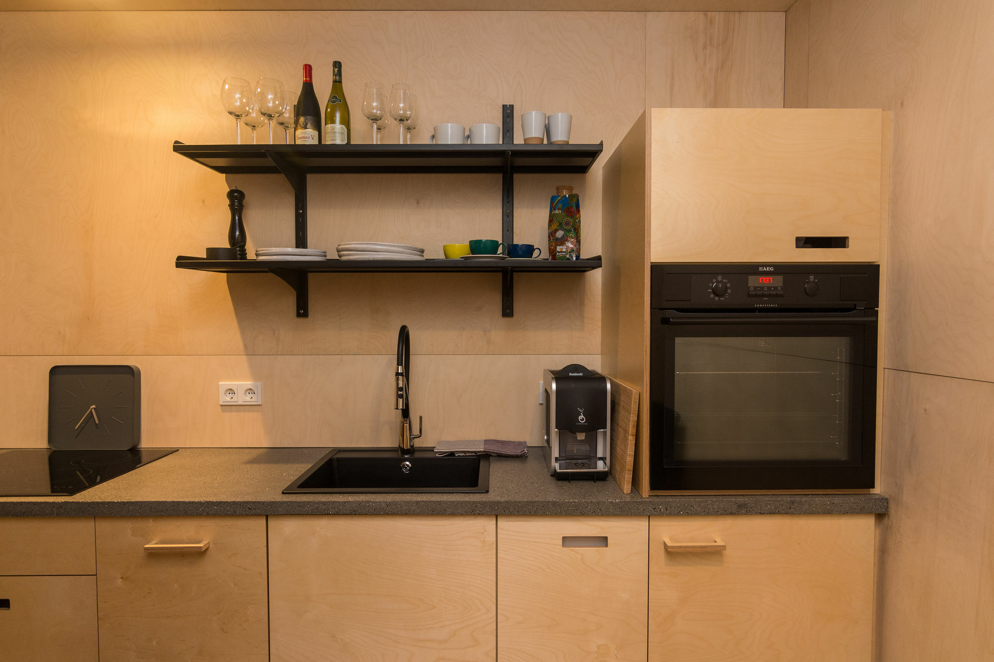 Viking Cottages & Apartments อาคูเรย์รี ภายนอก รูปภาพ
