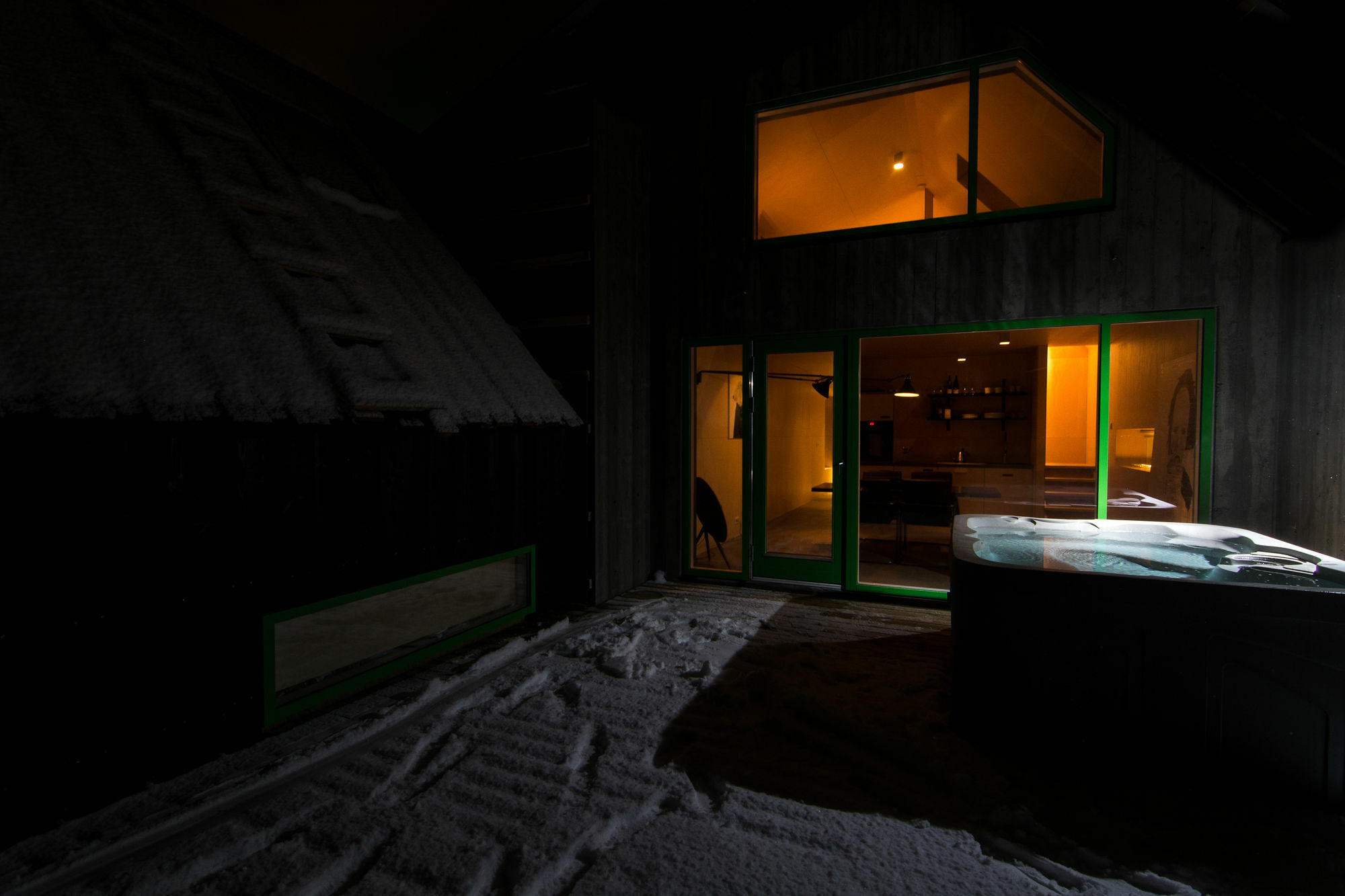 Viking Cottages & Apartments อาคูเรย์รี ภายนอก รูปภาพ